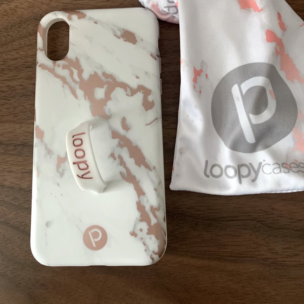 Loopy phone case
